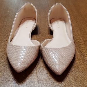 Nine West pointed toe flats